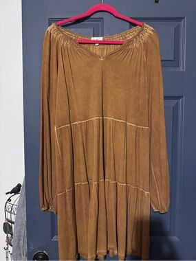 Wonderly Brown Pleated tunic